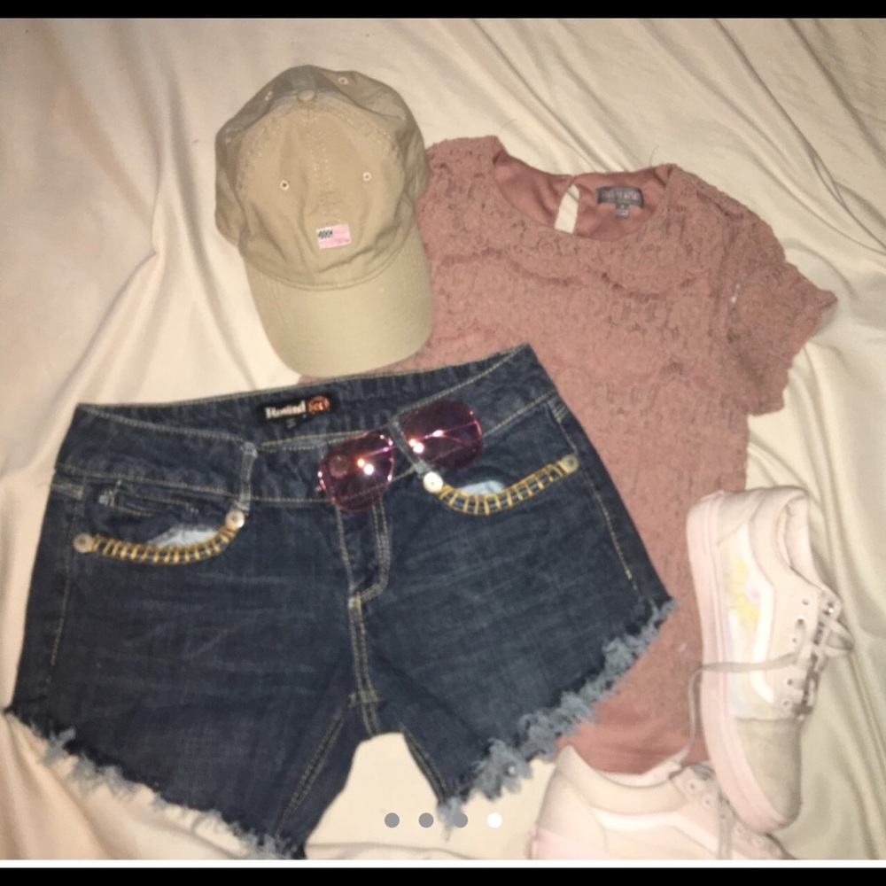 Shorts size 7
